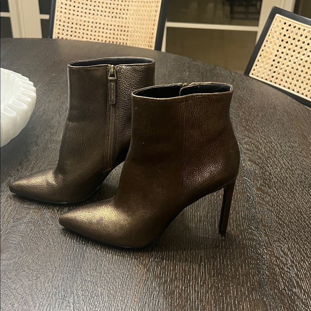 Nine West Bronze  Leather Ankle Boots Sz 8
